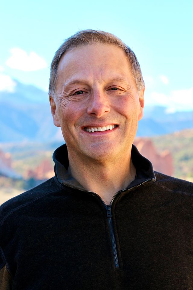 Roger Henderson